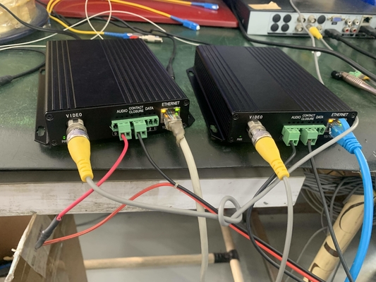 Bidigegevens RS232/de Convertor van RS422 10/100M Ethernet Over Fiber