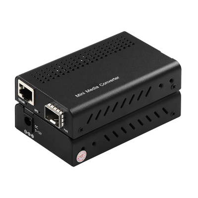 Mini 10G Media Converter Onbeheerd SFP+ Glasvezel tot 10GB-gebaseerd T Rack Montagebaar
