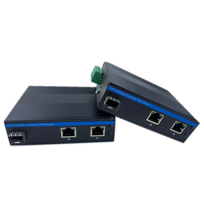 Industriële onbeheerde POE-switch 2 poorts Gigabit SFP glasvezelnetwerk IP40 ventilatorloos DIN-rail