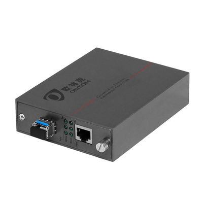 10/100M PoE Media Converter SFP Glasvezel met LFPT-functie Onbeheerd DC5V