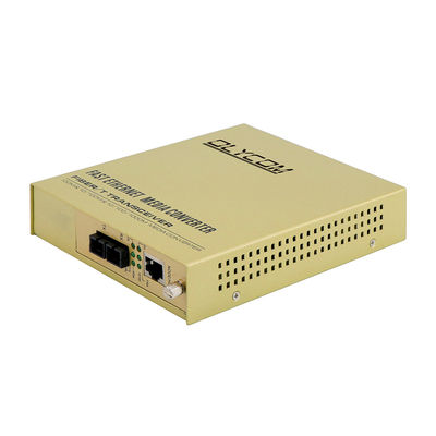 10/100Mbps Glasvezel Ethernet Onbeheerde Media Converter Dual Fiber 220V AC Input